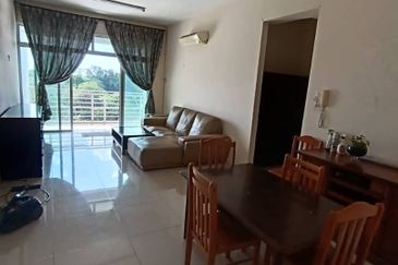 SkyVilla Condominium