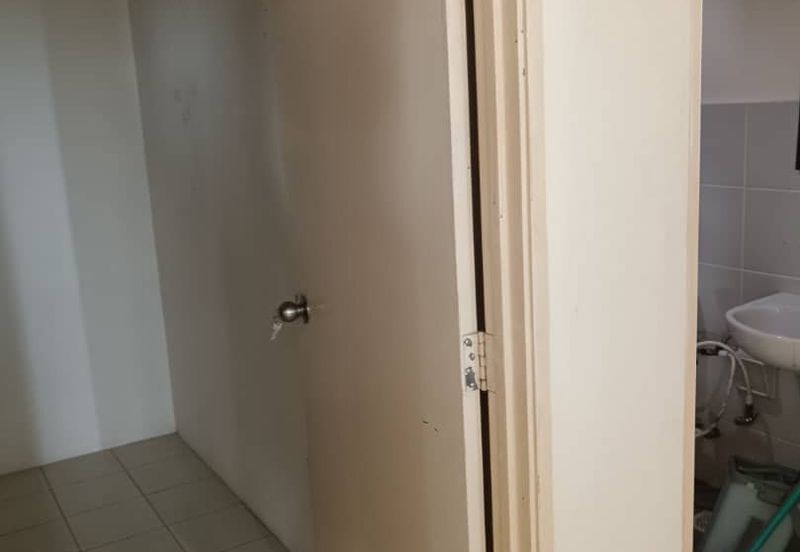 SkyVilla Condominium