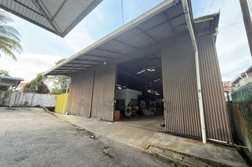 Jalan Chawan Warehouse for Rent