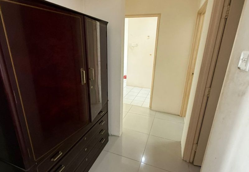 SkyVilla Condominium