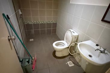 SkyVilla Condominium