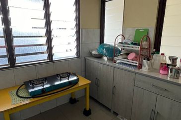 Kenyalang Double Storey Intermediate Terrace For Rent