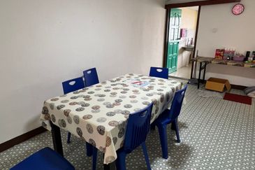 Kenyalang Double Storey Intermediate Terrace For Rent