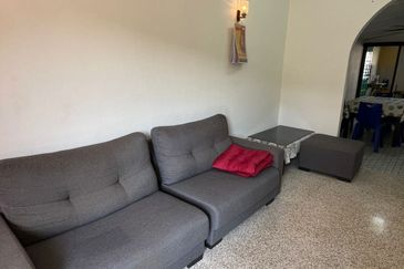 Kenyalang Double Storey Intermediate Terrace For Rent