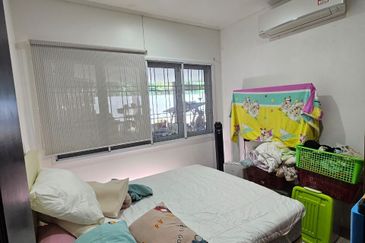 Stutong Double storey terrace corner For Sale