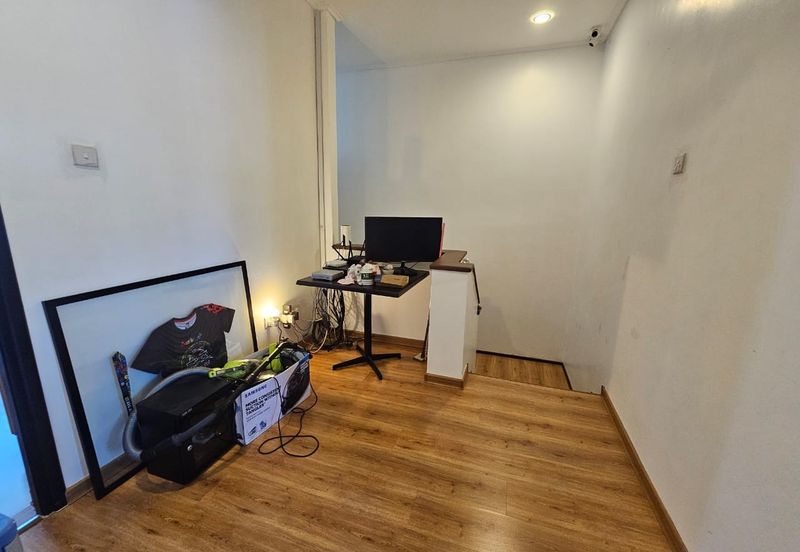 Stutong Double storey terrace corner For Sale