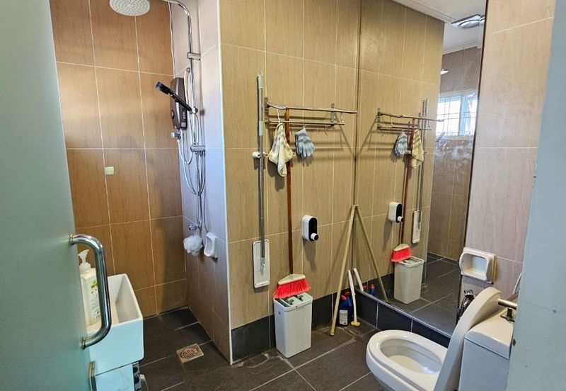 Stutong Double storey terrace corner For Sale