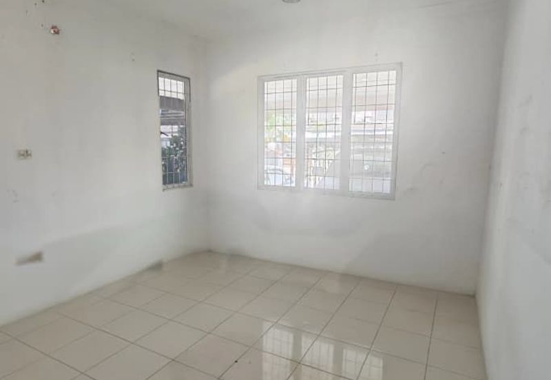 Moyan Double Storey Semi-D House For Sale