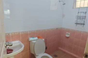 Moyan Double Storey Semi-D House For Sale