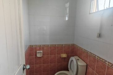 Moyan Double Storey Semi-D House For Sale