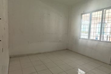 Moyan Double Storey Semi-D House For Sale