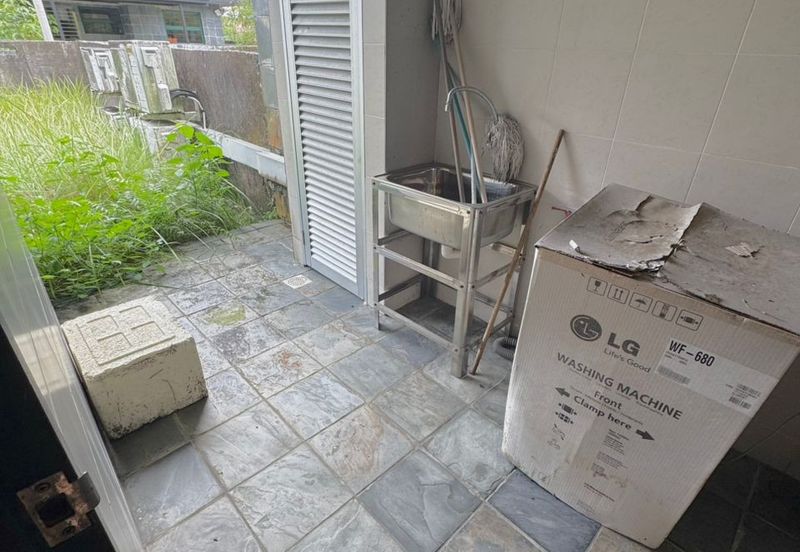 Matang Batu 8 Intermediate Double Storey For Sale