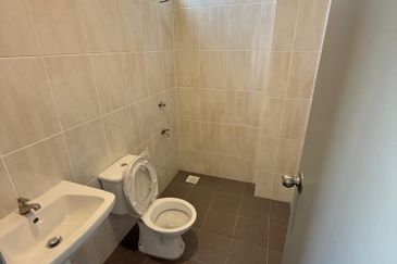 Mjc Kensho Townhouse (Lower Unit) For Rent