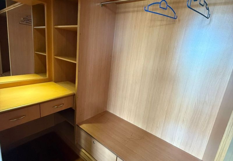 Stampin Tengah Double Storey Semi-Detached House For Sale/Rent