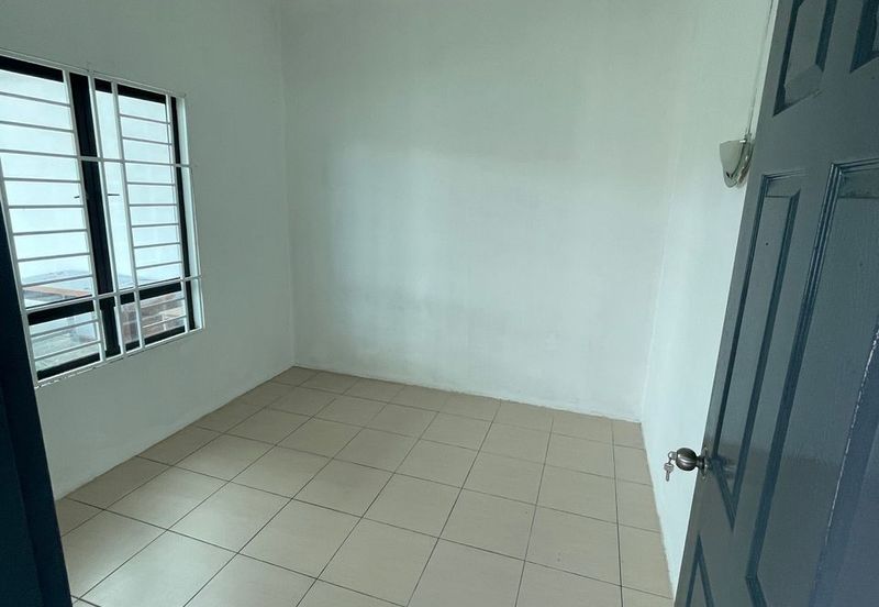 Taman Stakan Perdana Corner Single Storey Terrace For Sale