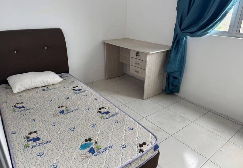 Vantage Tamu For Sale