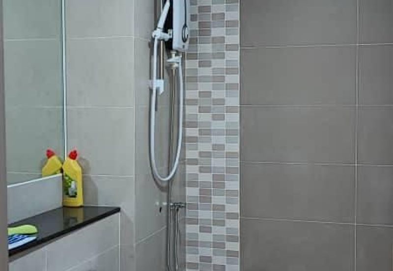 Vantage Tamu For Sale