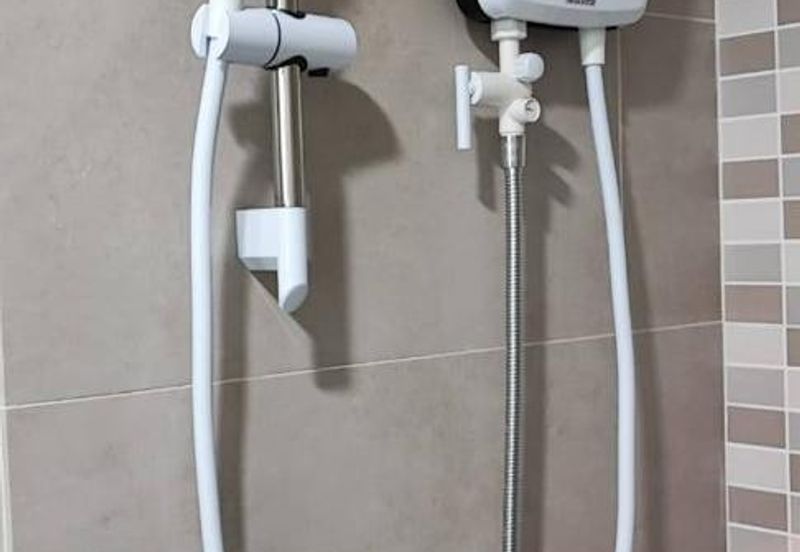 Vantage Tamu For Sale