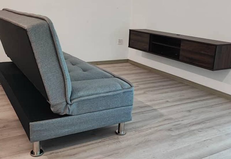 Vantage Tamu For Sale