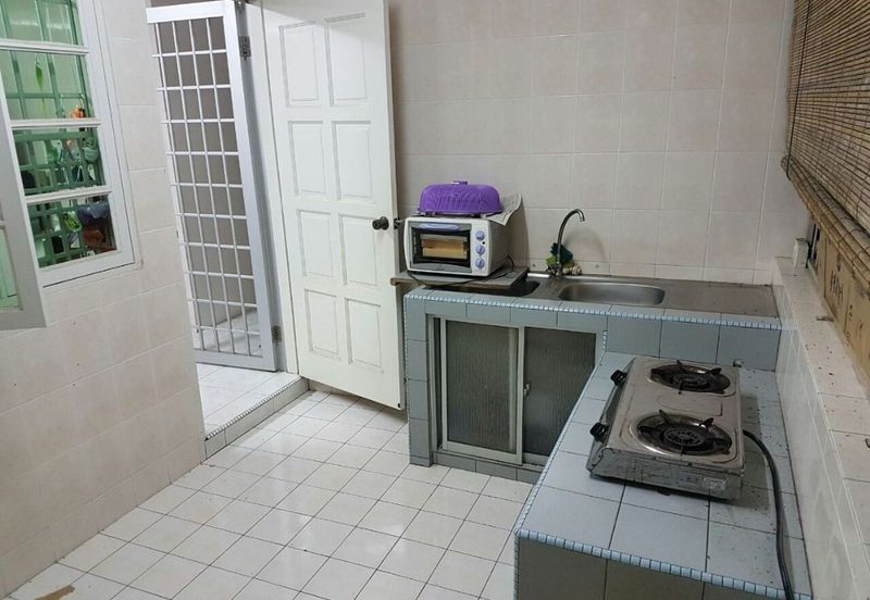  Phoenix Garden Batu Kawa Single Storey Semi-Detached House