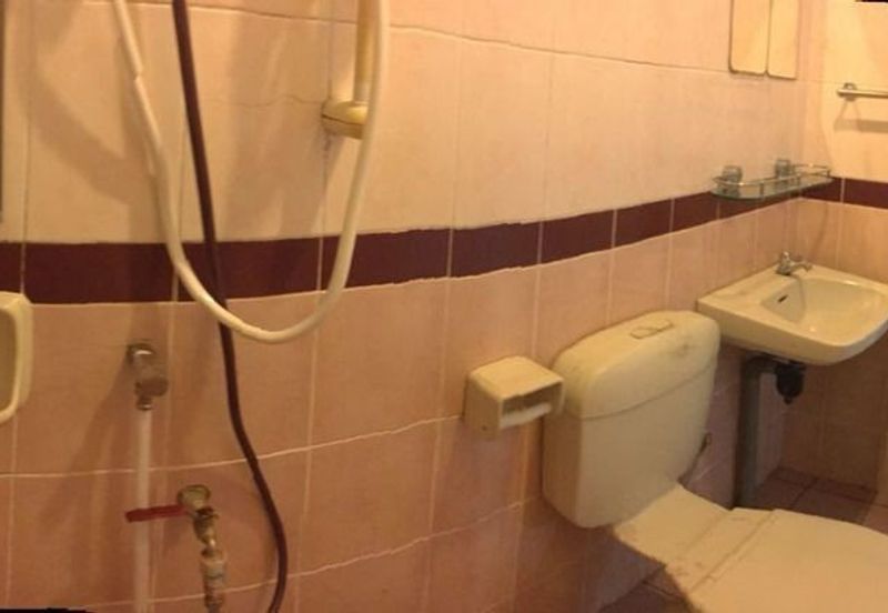  Phoenix Garden Batu Kawa Single Storey Semi-Detached House