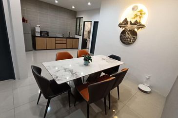 Stutong Double storey terrace Intermediate house for Rent