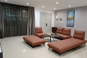 Stutong Double storey terrace Intermediate house for Rent