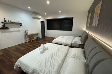 Stutong Double storey terrace Intermediate house for Rent