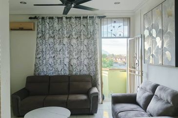  Lee Ling Apartment For Rent