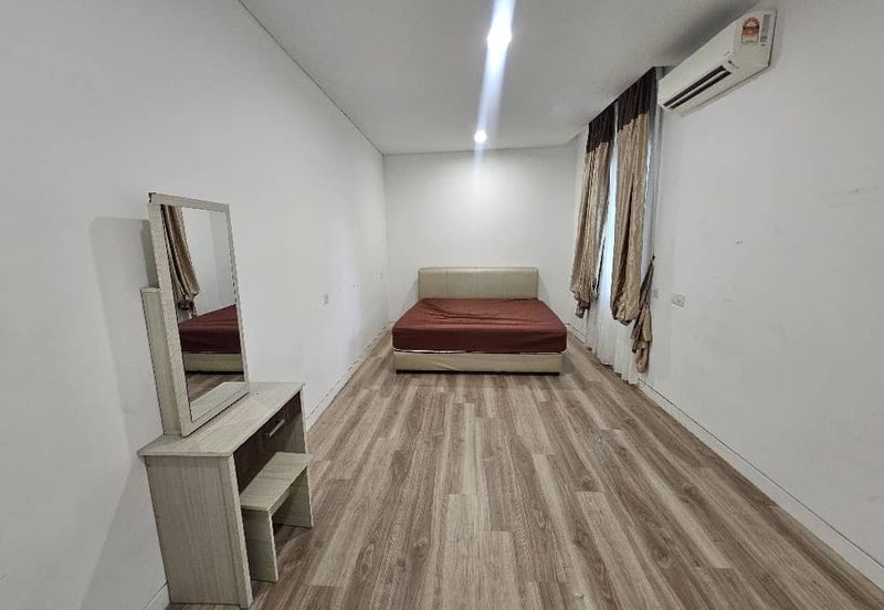 Vermont Suites Condominium