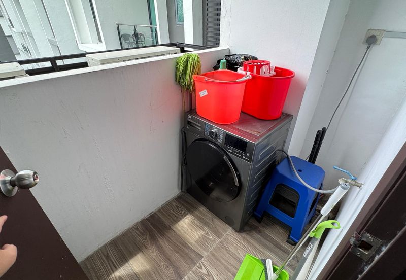 Viva Jazz Suite 1 For Sale