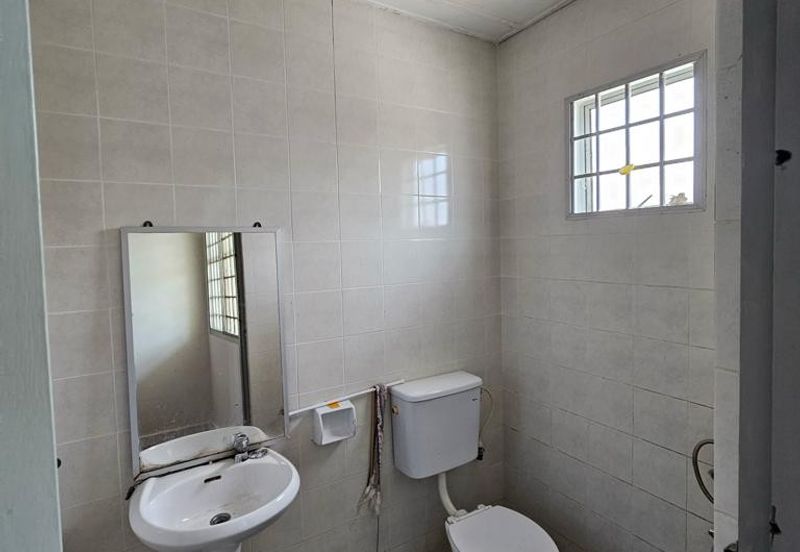 Jalan Dahlia Double Storey Terrace For Sale