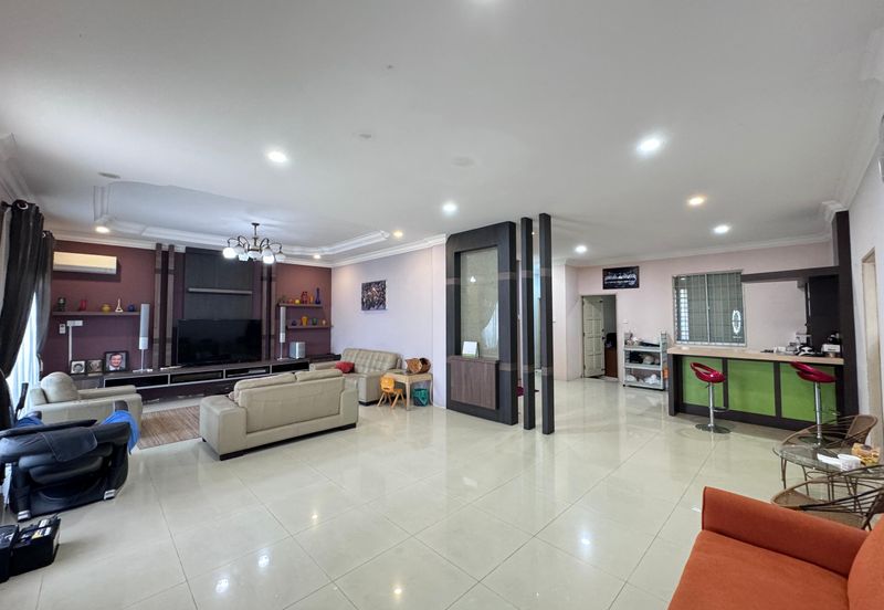 Arang Road Double storey semi detached For Sale