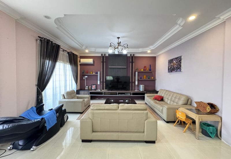 Arang Road Double storey semi detached For Sale