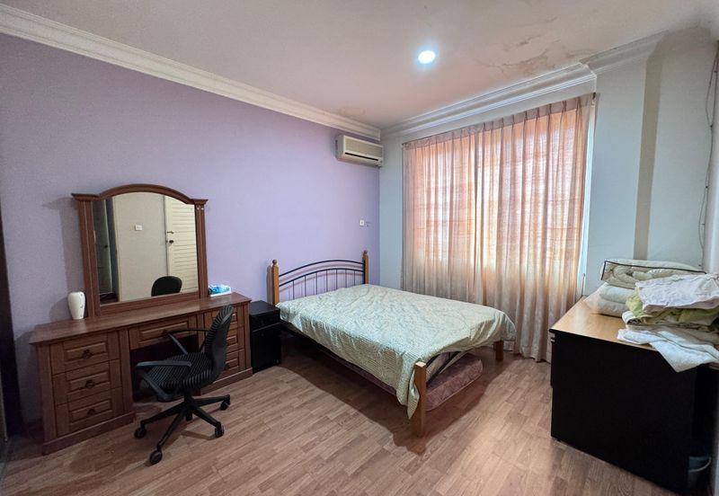 Arang Road Double storey semi detached For Sale