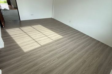 Lorong Bunga Kemuning, Jalan Matang Single Storey Semi Detached House For Sale