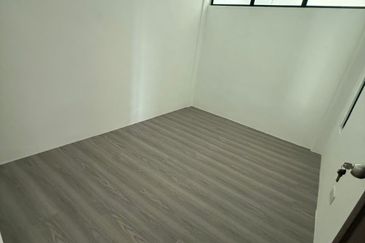 Lorong Bunga Kemuning, Jalan Matang Single Storey Semi Detached House For Sale