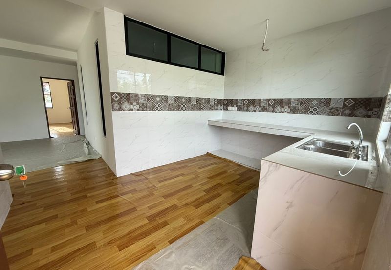 Lorong Bunga Kemuning, Jalan Matang Single Storey Semi Detached House For Sale