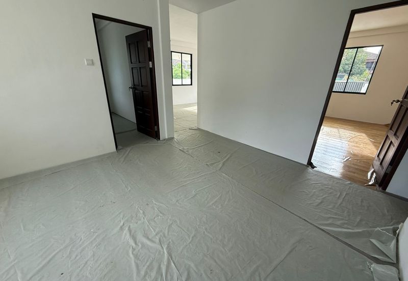 Lorong Bunga Kemuning, Jalan Matang Single Storey Semi Detached House For Sale