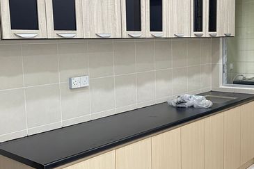 Sri Pertiwi Batu Kawa For Rent