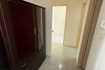 SkyVilla Condominium