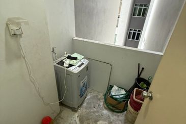 SkyVilla Condominium