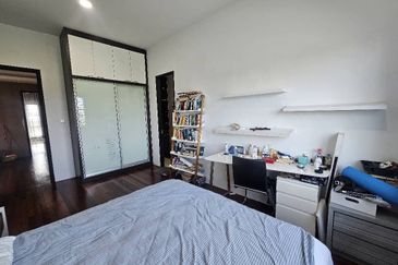 Arang Road Double Storey Semi-detached For Sale