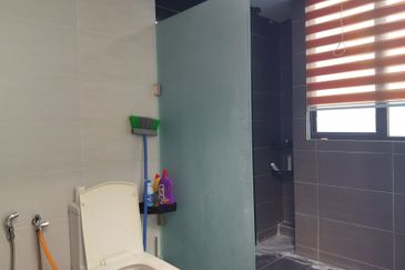 Taman Botanika, Batu Kawa Double Storey Semi D For Rent