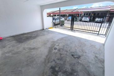 Taman Yen Yen, Matang Jaya Single Storey Intermediate For Rent