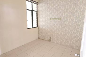 Taman Yen Yen, Matang Jaya Single Storey Intermediate For Rent