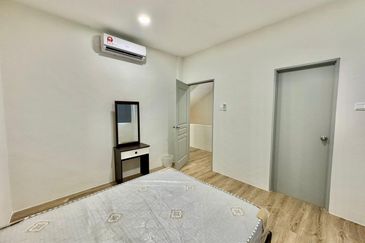 Mjc Kensho Townhouse (Lower Unit) For Rent