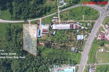 15 Mile Land For Rent