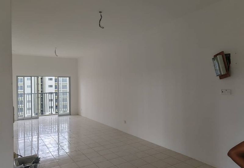 Pine Square Sri Pertiwi For Rent