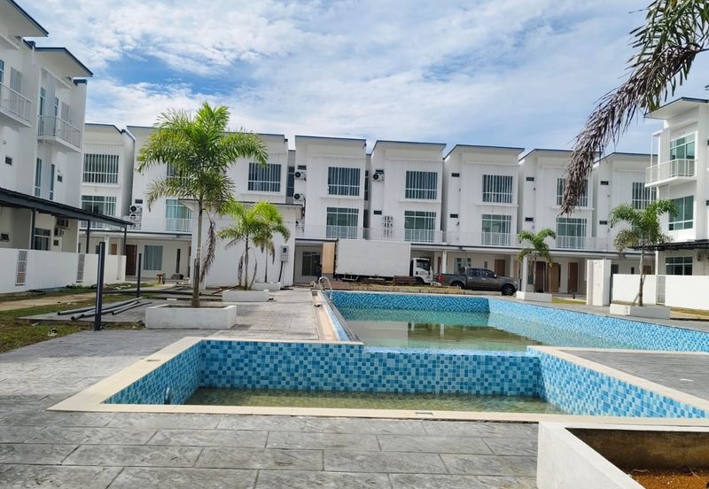 Marq Suites Townhouse For Rent